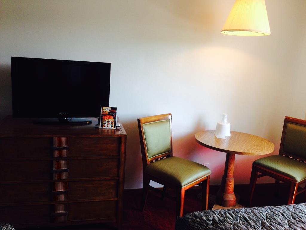 Bay City Inn Беллингхэм Экстерьер фото