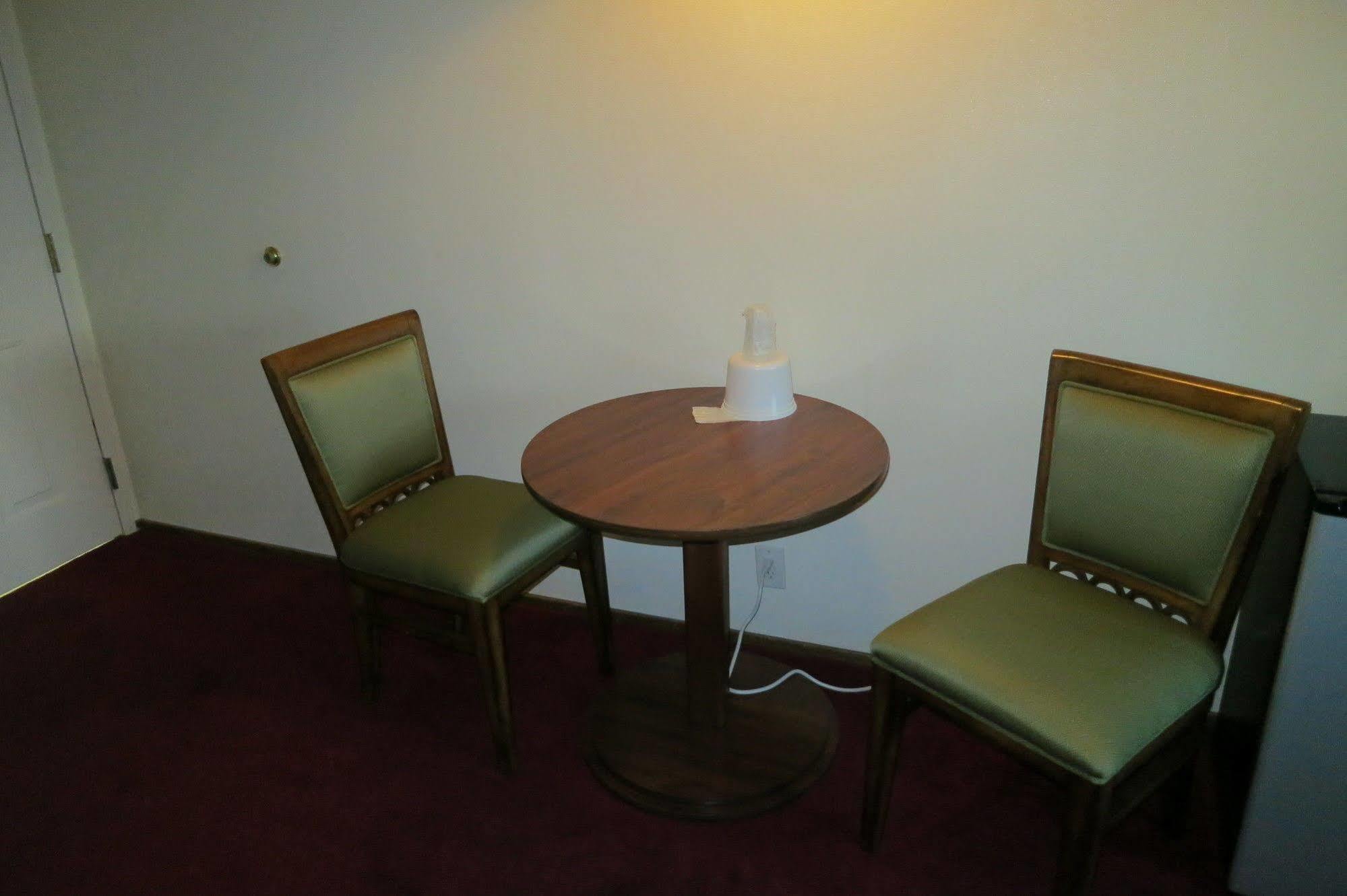 Bay City Inn Беллингхэм Экстерьер фото